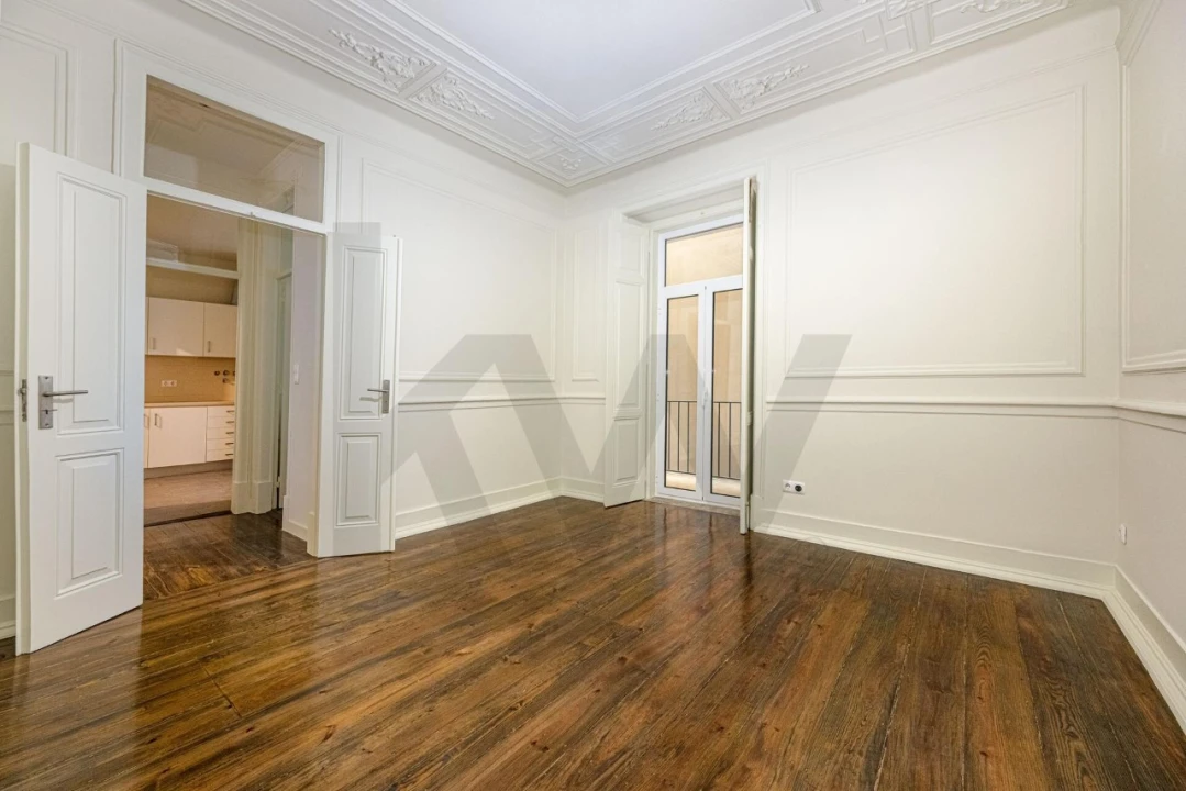 Apartamento T3 para Venda em Campo de Ourique Foto 8