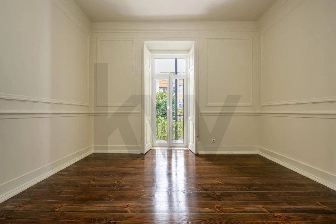 Apartamento T3 para Venda em Campo de Ourique Foto 10