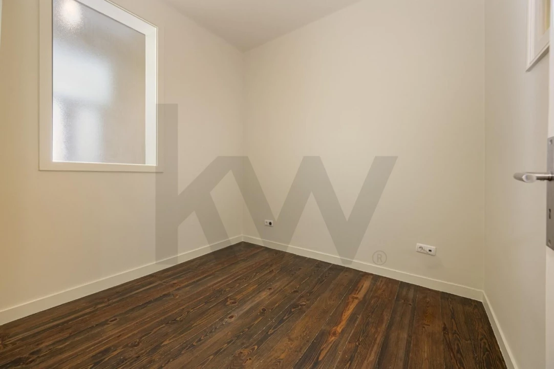 Apartamento T3 para Venda em Campo de Ourique Foto 12