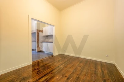 Apartamento T3 para Venda em Campo de Ourique