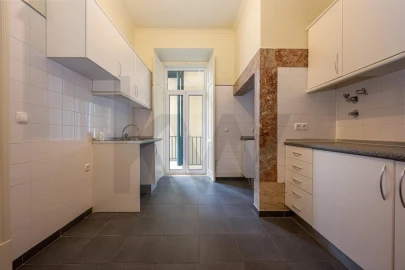 Apartamento T3 para Venda em Campo de Ourique