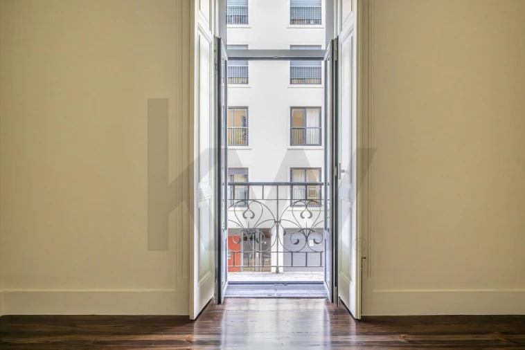 Apartamento T3 para Venda em Campo de Ourique Foto 5