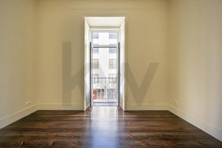 Apartamento T3 para Venda em Campo de Ourique Foto 26