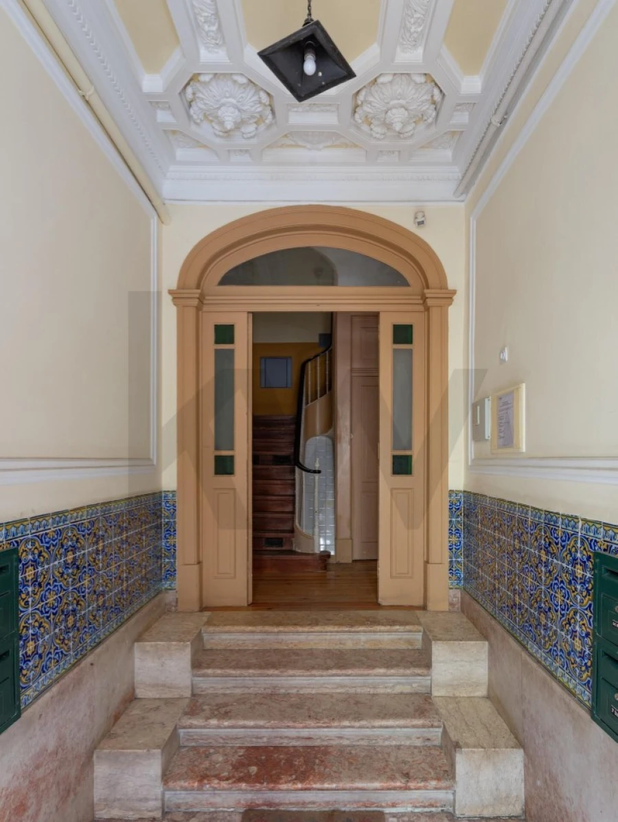Apartamento T2 para Venda em Campo de Ourique Foto 31