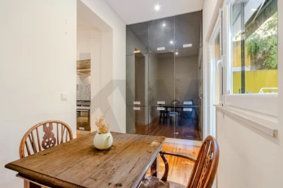 Apartamento T2 para Venda em Algés, Linda-A-Velha e Cruz Quebrada-Dafundo