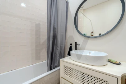 Apartamento T2 para Venda em Algés, Linda-A-Velha e Cruz Quebrada-Dafundo