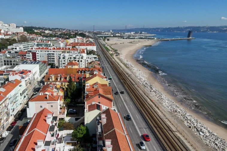 Apartamento T2 para Venda em Algés, Linda-A-Velha e Cruz Quebrada-Dafundo Foto 39