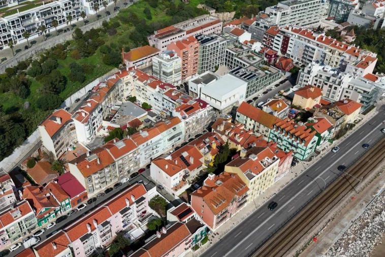 Apartamento T2 para Venda em Algés, Linda-A-Velha e Cruz Quebrada-Dafundo Foto 42