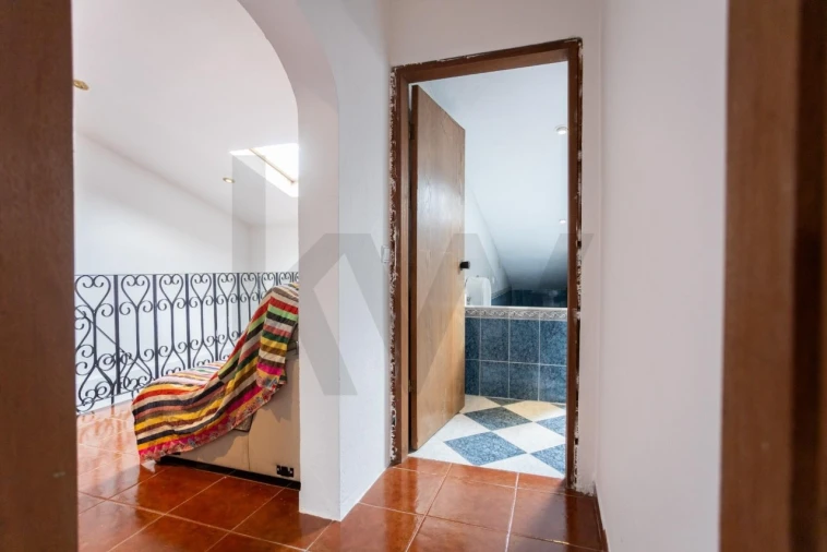 Apartamento T2 para Venda em Palhais e Coina Foto 34