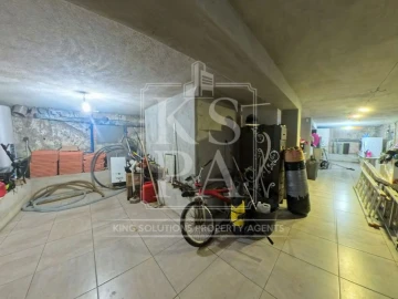 Moradia T4 para Venda em Arcozelo