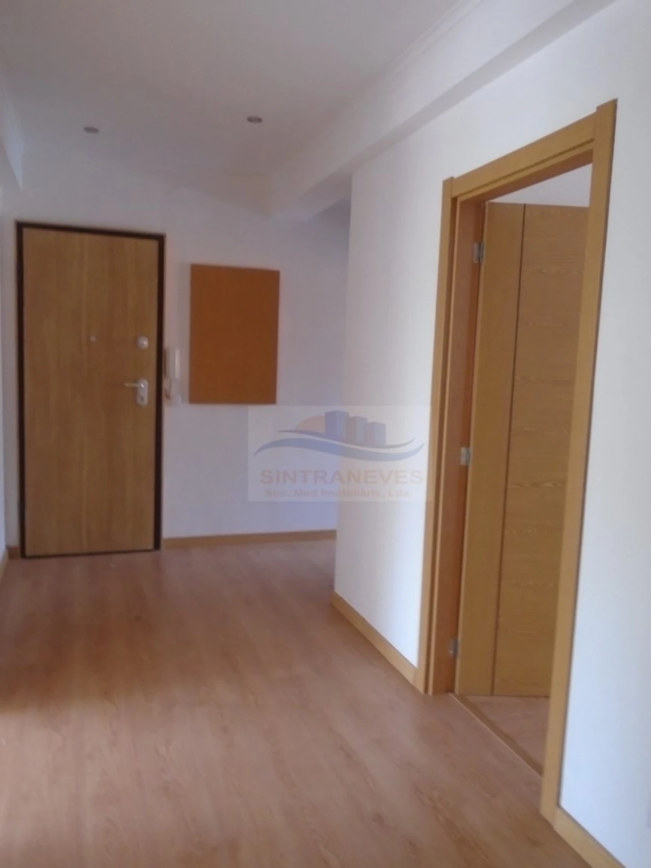 Apartamento T3 para Venda em Venteira Foto 20