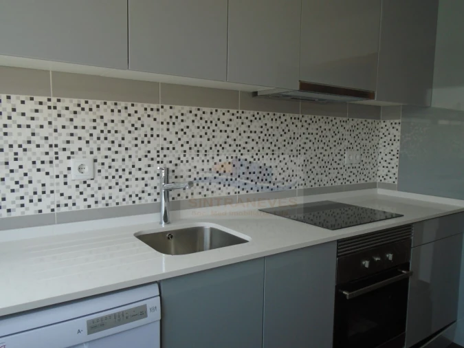 Apartamento T3 para Venda em Venteira Foto 5