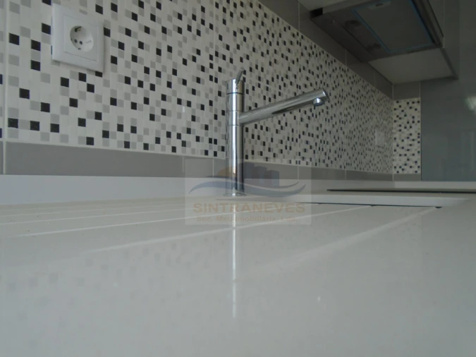 Apartamento T3 para Venda em Venteira Foto 6