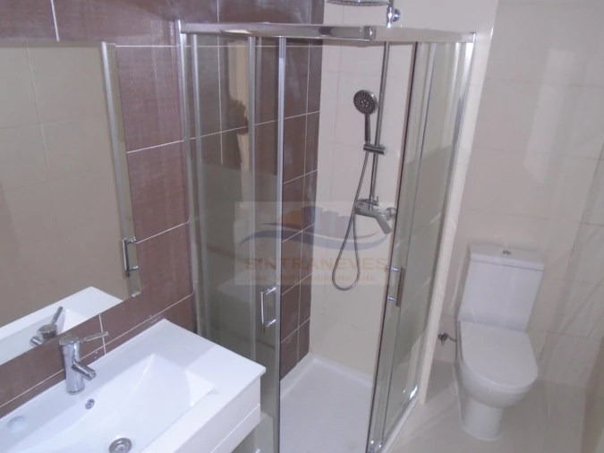 Apartamento T3 para Venda em Venteira Foto 16