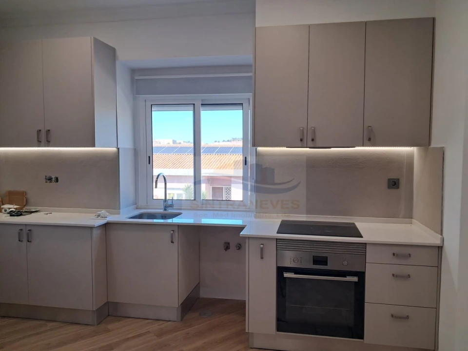 Apartamento T2 para Venda em Venteira Foto 1