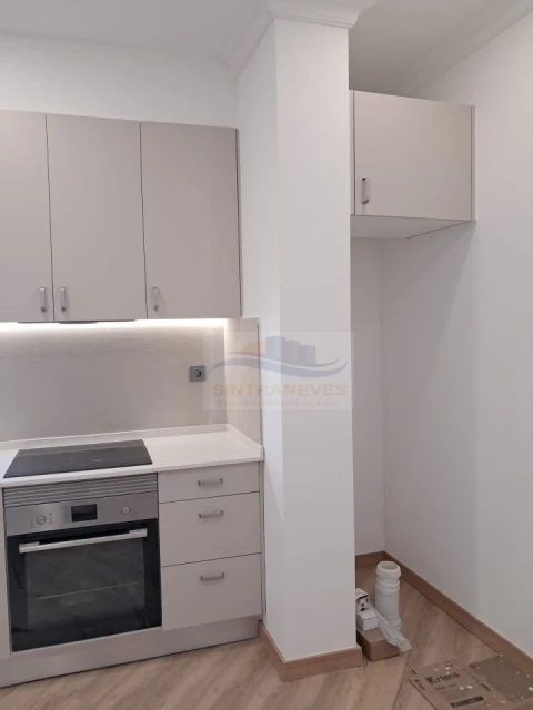 Apartamento T2 para Venda em Venteira