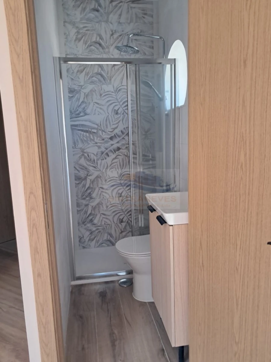 Apartamento T2 para Venda em Venteira Foto 10