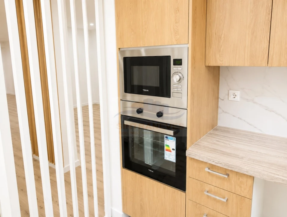 Apartamento T5 para Venda em Encosta do Sol Foto 6