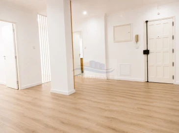 Apartamento T5 para Venda em Encosta do Sol