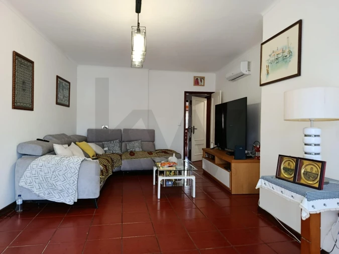 Moradia T4 para Venda em Gafanha da Encarnação Foto 17