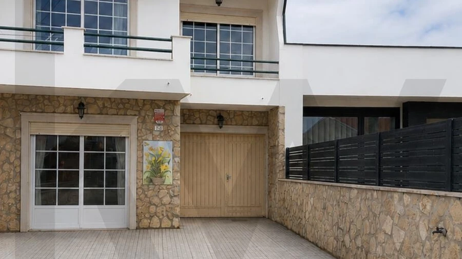 Moradia T4 para Venda em Gafanha da Encarnação