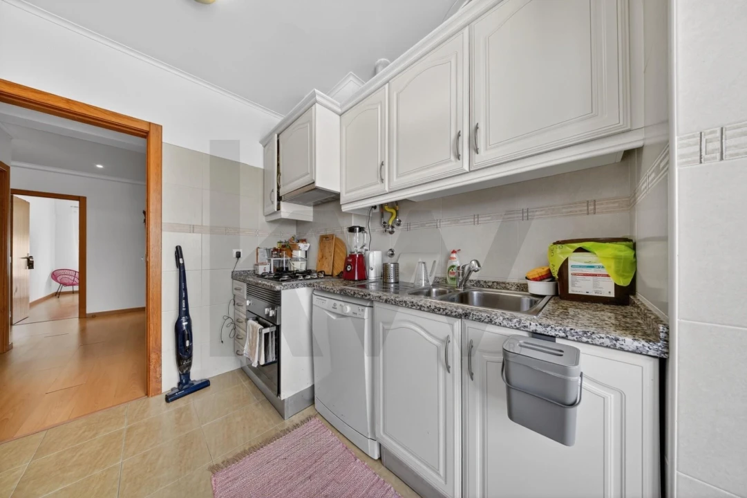 Apartamento T2 para Venda em Algés, Linda-A-Velha e Cruz Quebrada-Dafundo Foto 9