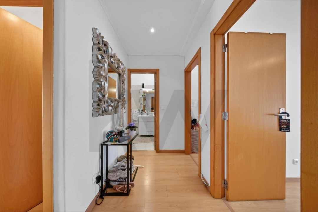 Apartamento T2 para Venda em Algés, Linda-A-Velha e Cruz Quebrada-Dafundo Foto 3