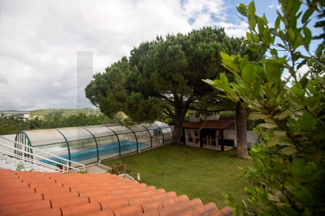 Moradia T3 para Venda em Loures Foto 35