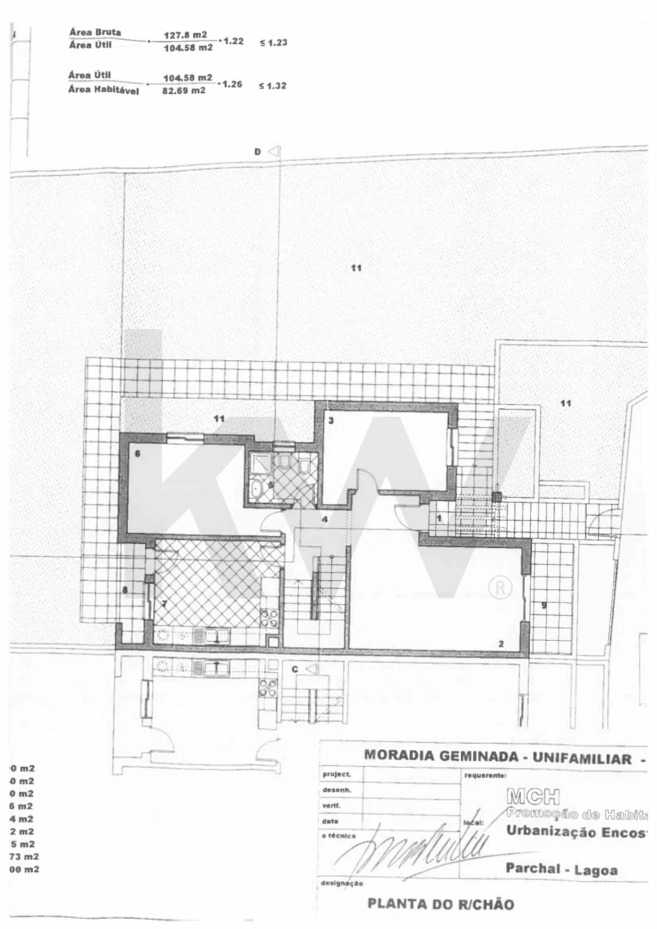 Moradia T4 para Venda em Estômbar e Parchal Foto 57