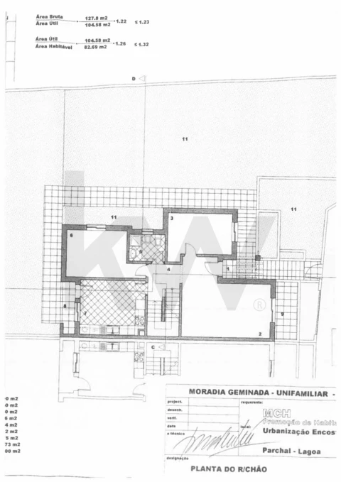 Moradia T4 para Venda em Estômbar e Parchal