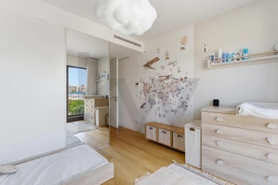 Apartamento T3 para Venda em Benfica