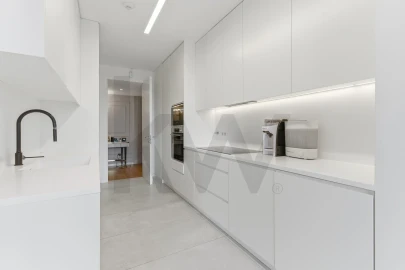 Apartamento T3 para Venda em Benfica