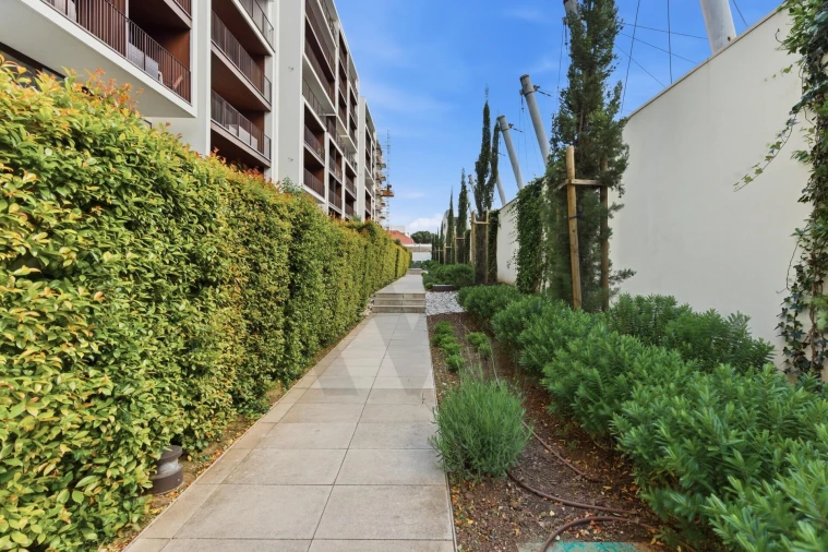 Apartamento T3 para Venda em Benfica Foto 45