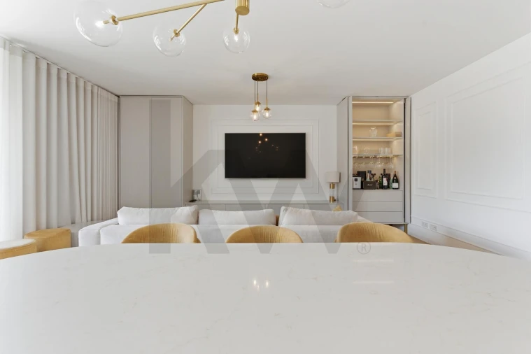 Apartamento T3 para Venda em Benfica Foto 4