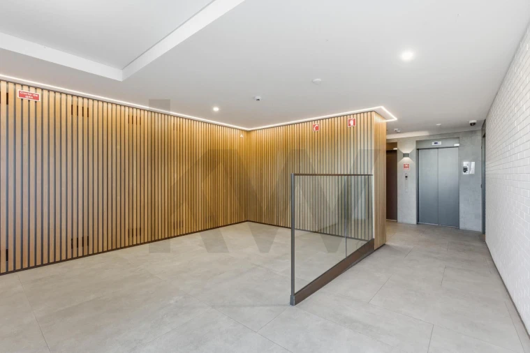 Apartamento T3 para Venda em Benfica Foto 48