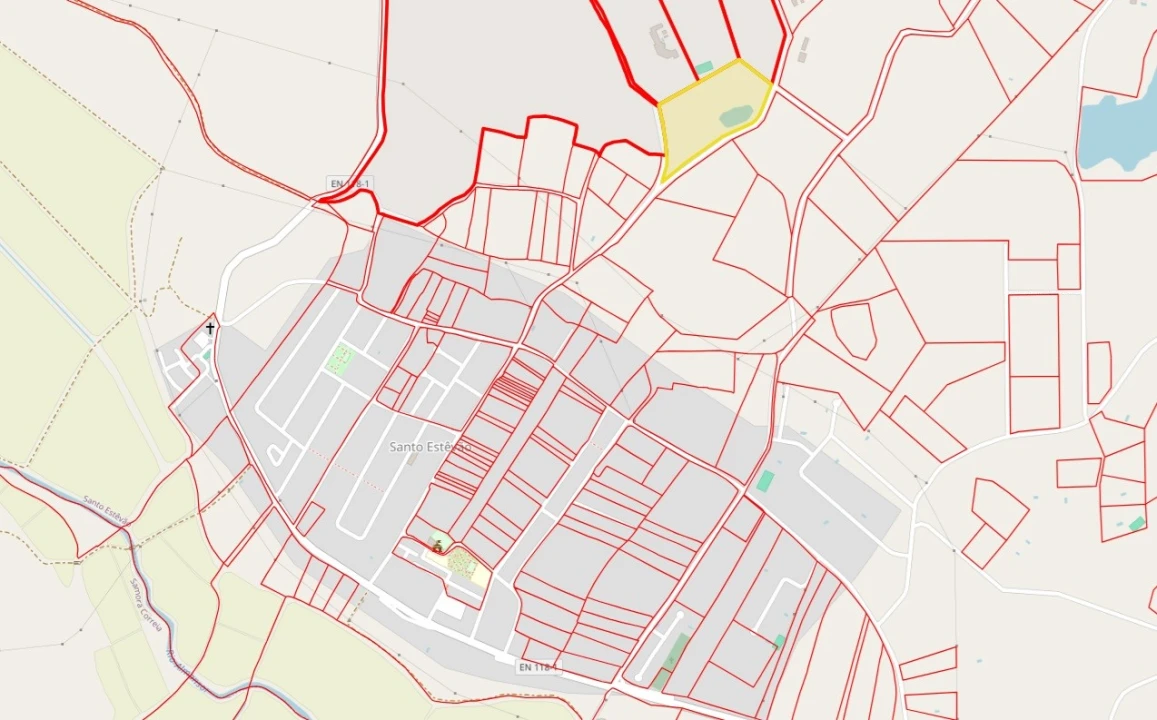 Terreno para Venda em Santo Estêvão Planta 4