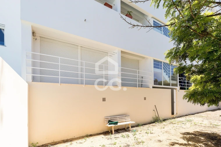 Apartamento T2 para Venda em Santo Agostinho e São João Baptista e Santo Amador Foto 22