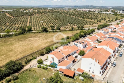 Moradia T3 para Venda em Santo Agostinho e São João Baptista e Santo Amador