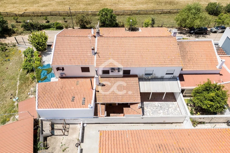 Moradia T3 para Venda em Santo Agostinho e São João Baptista e Santo Amador Foto 33