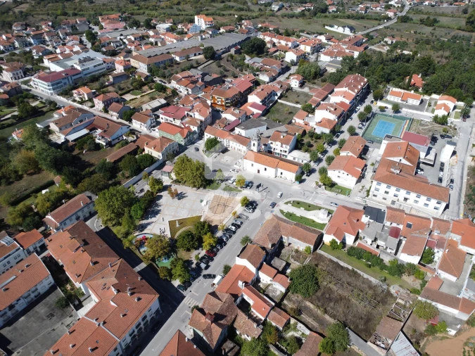 Apartamento T2 para Venda em Avelar Foto 10