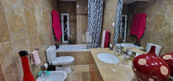 Apartamento T5 para Venda em Santa Marinha e São Pedro da Afurada