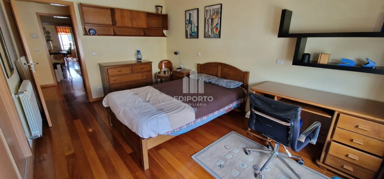 Apartamento T5 para Venda em Santa Marinha e São Pedro da Afurada Foto 31