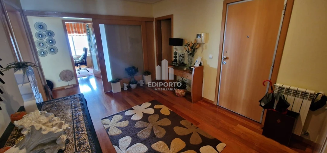 Apartamento T5 para Venda em Santa Marinha e São Pedro da Afurada Foto 5