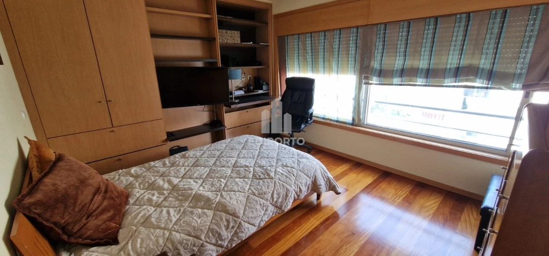 Apartamento T5 para Venda em Santa Marinha e São Pedro da Afurada Foto 25