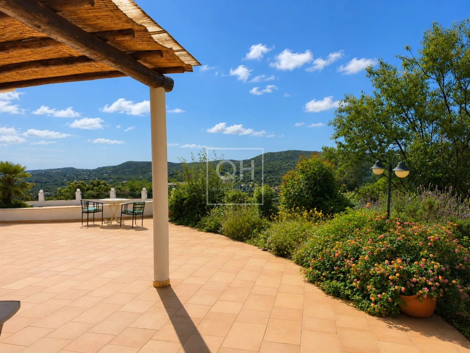 Moradia T4 para Venda em Loule (São Clemente) Foto 4