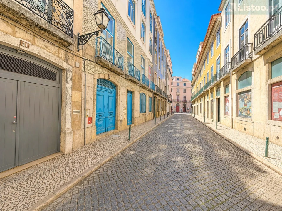 Apartamento T2 para Venda em Santa Maria Maior Foto 2