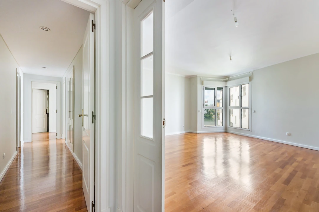 Apartamento T2 para Venda em Arroios Foto 3