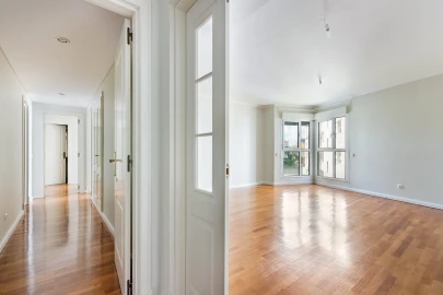 Apartamento T2 para Venda em Arroios
