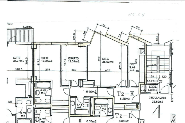 Apartamento T2 para Venda em Arroios Foto 27