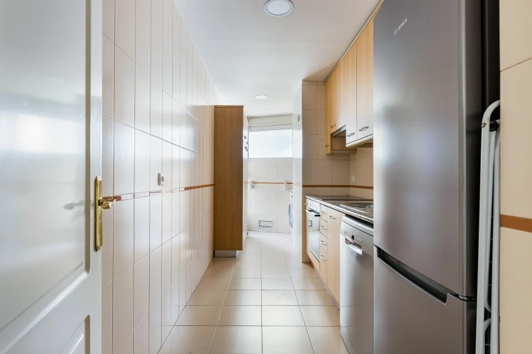 Apartamento T2 para Venda em Arroios Foto 11